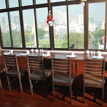 Asian Bliss Myanmar Hostel Янгон Экстерьер фото