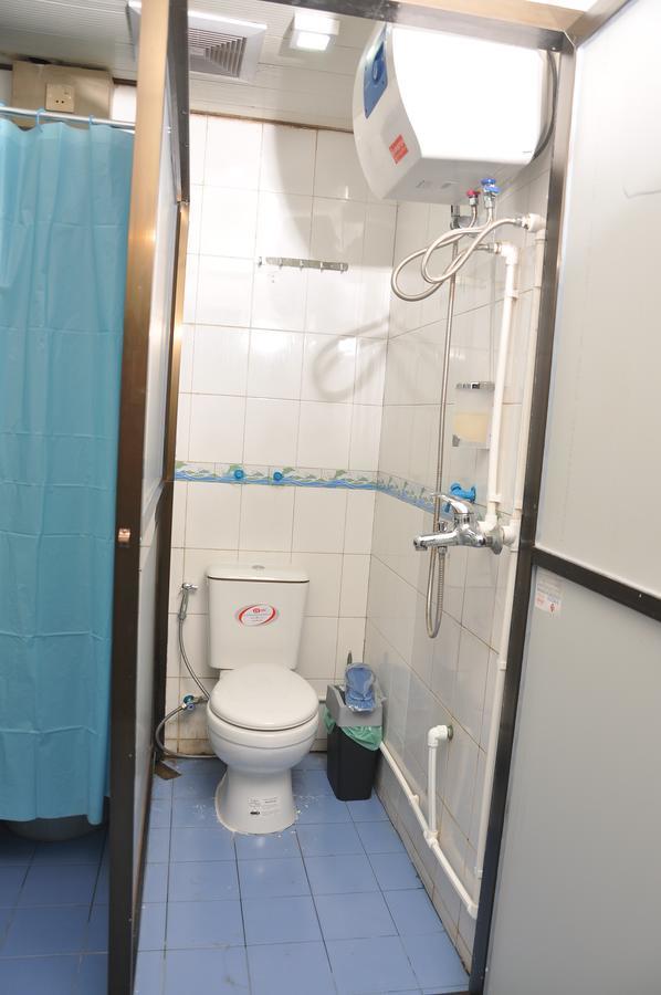 Asian Bliss Myanmar Hostel Янгон Экстерьер фото